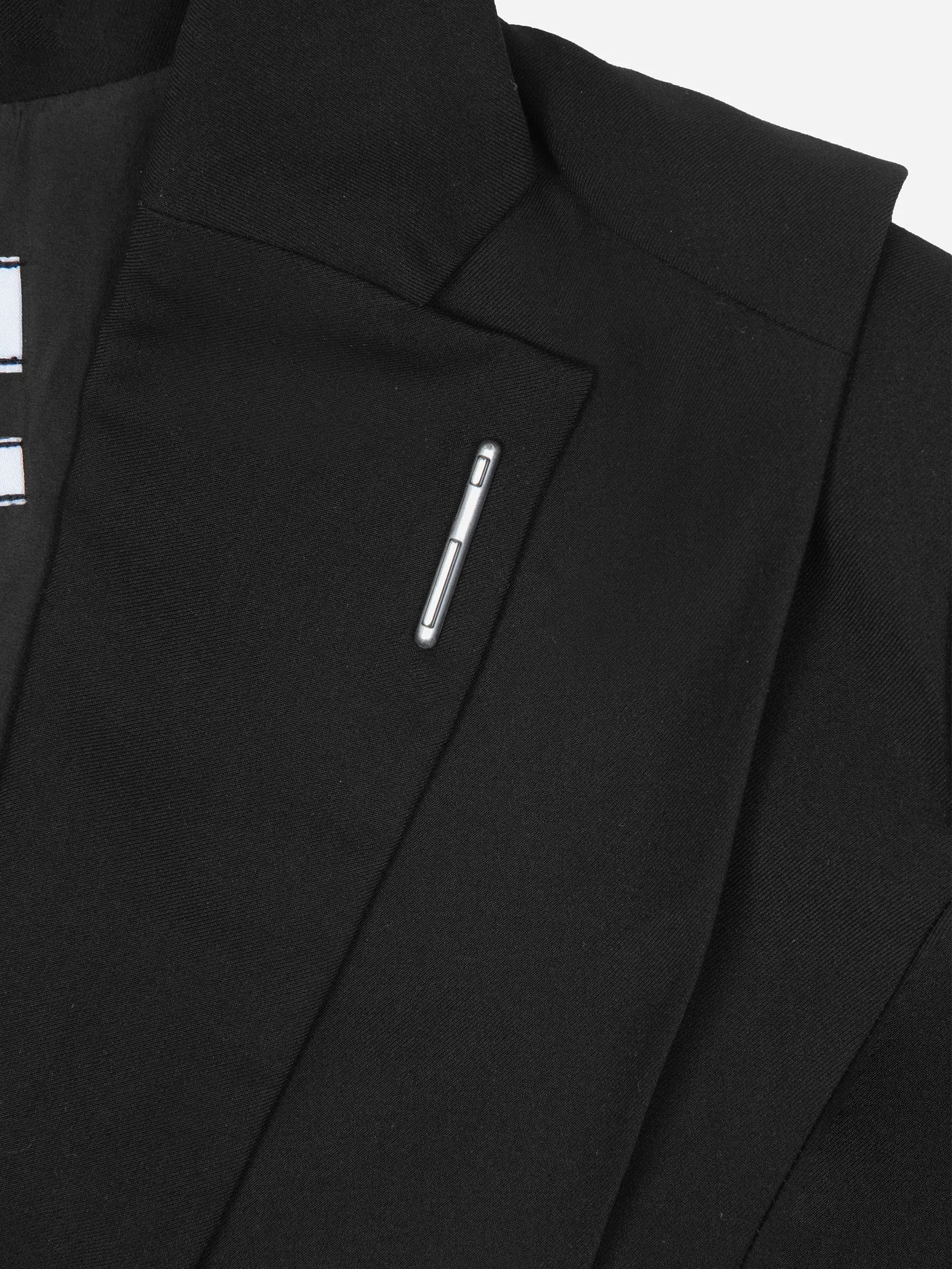 004 - Layered Arc Cutting Tailored Jacket