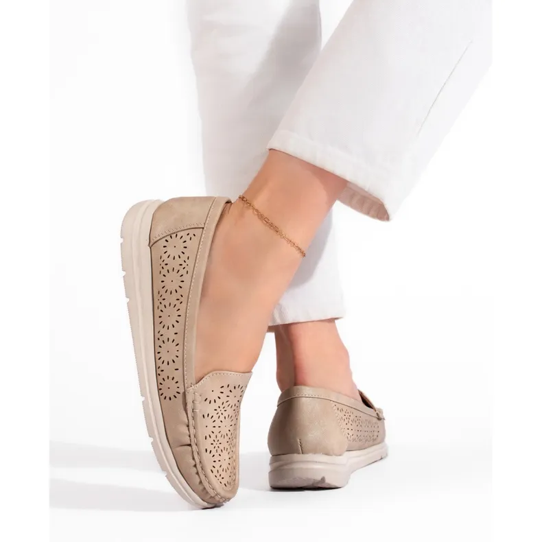 Beige women's openwork moccasins