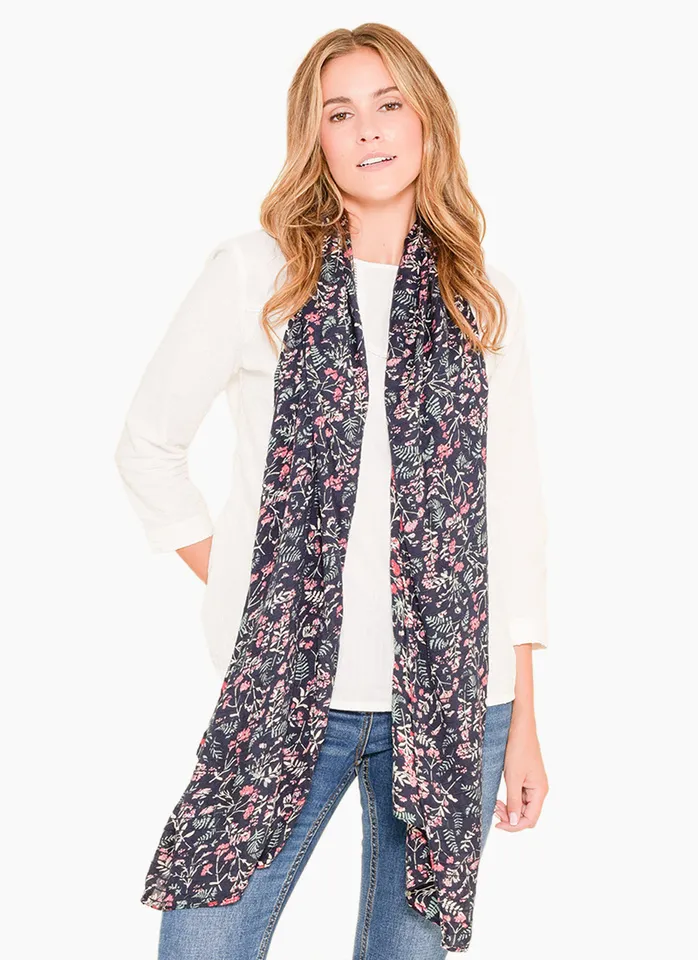 Brakeburn Winter Botanical Scarf