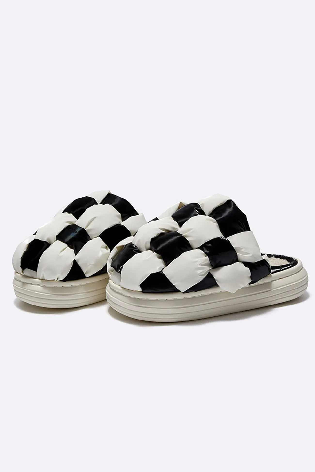 Contrast Checkerboard Plush Platform Slippers