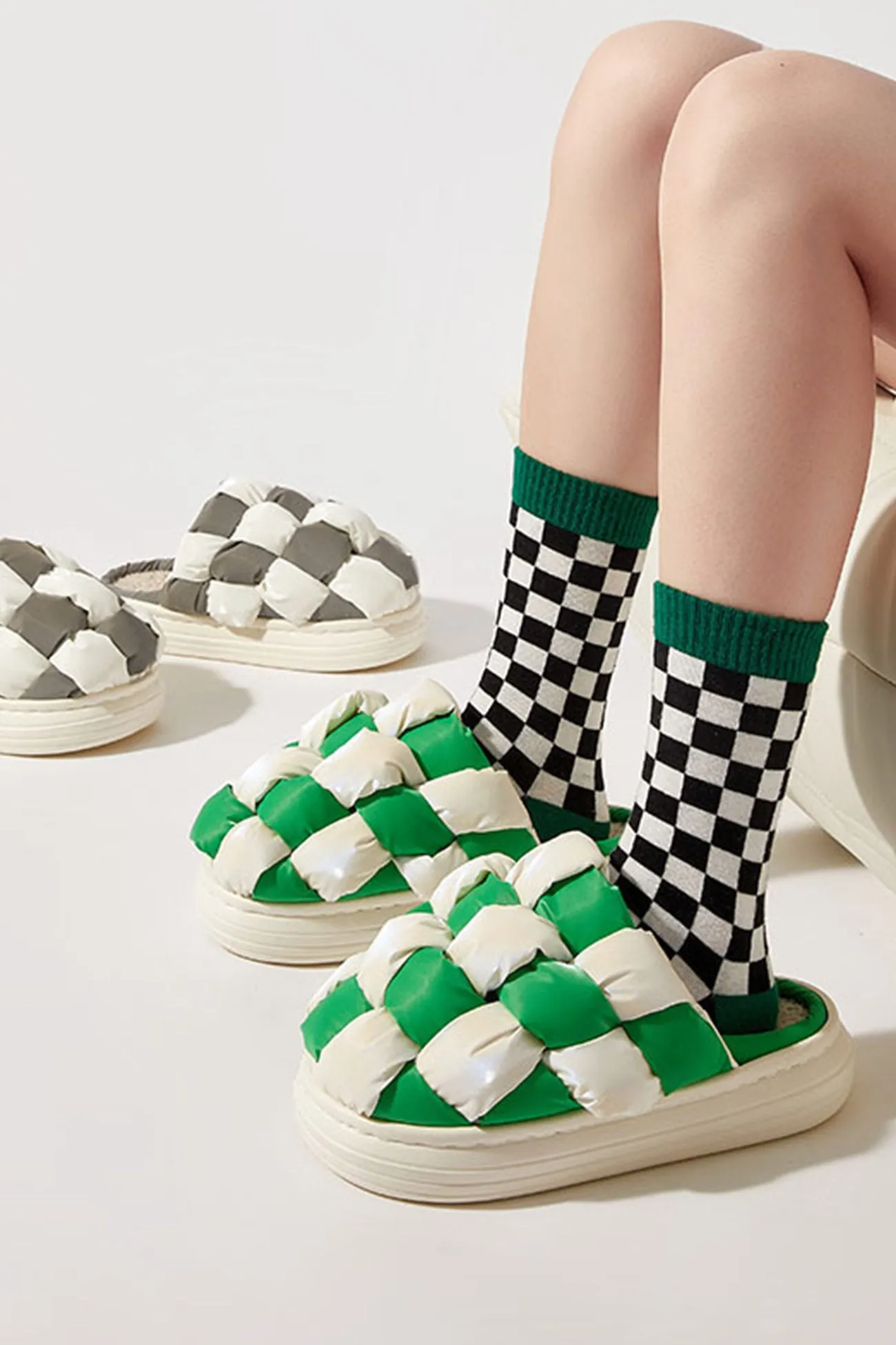 Contrast Checkerboard Plush Platform Slippers