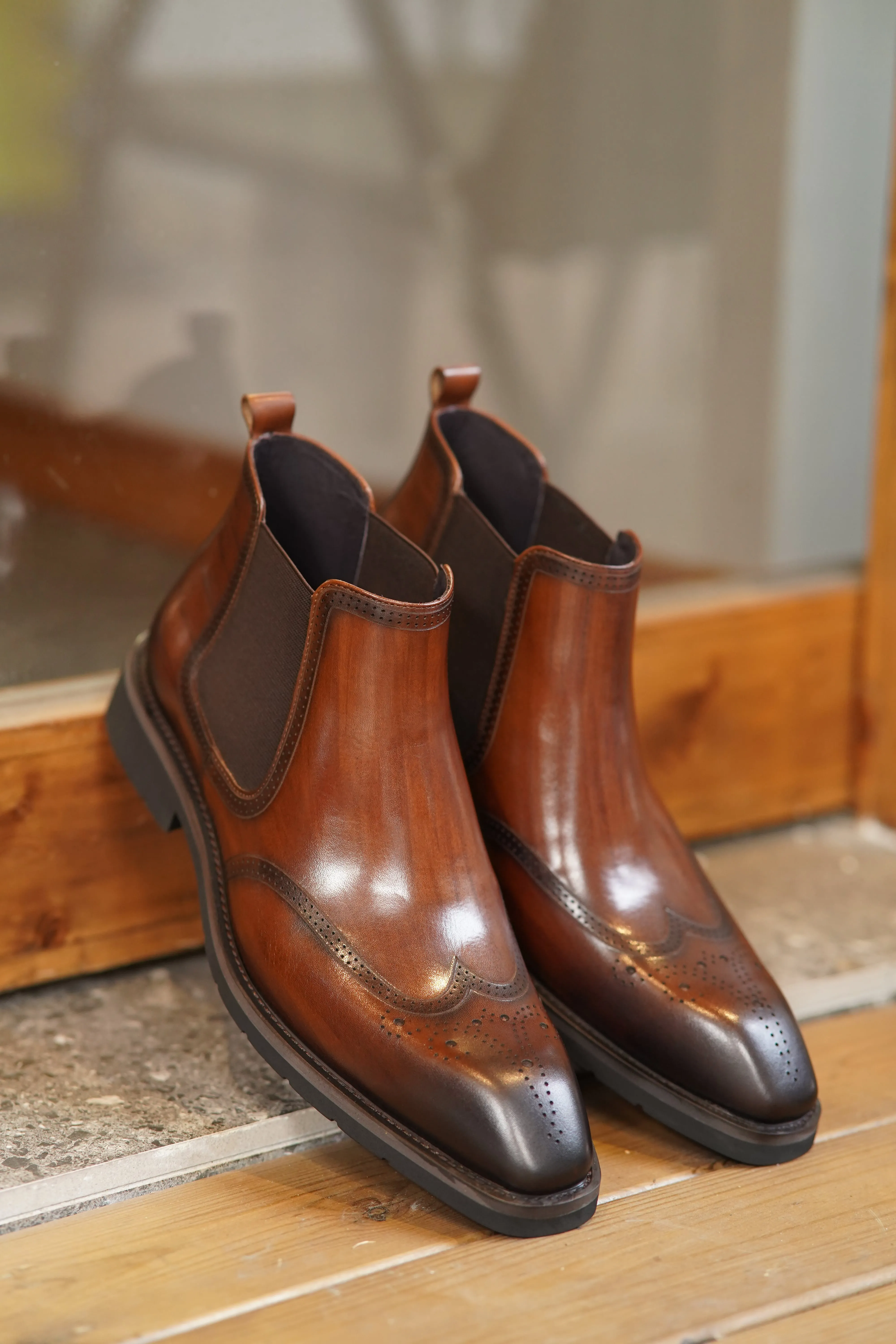 Men’s Brogue Leather Chelsea Boots.