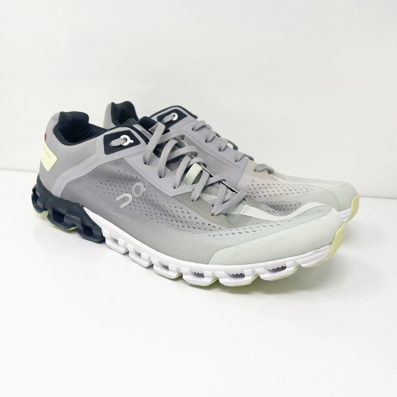 On Mens Cloudflow 3.0 Gray Running Shoes Sneakers Size 9.5