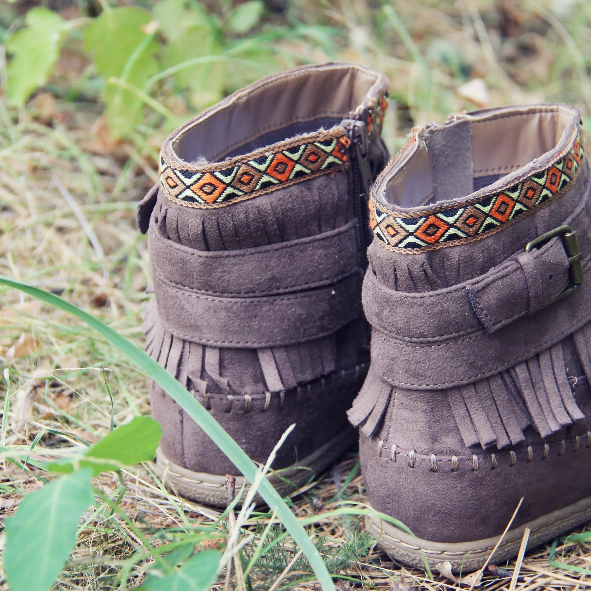 Pine Grass Moccasins