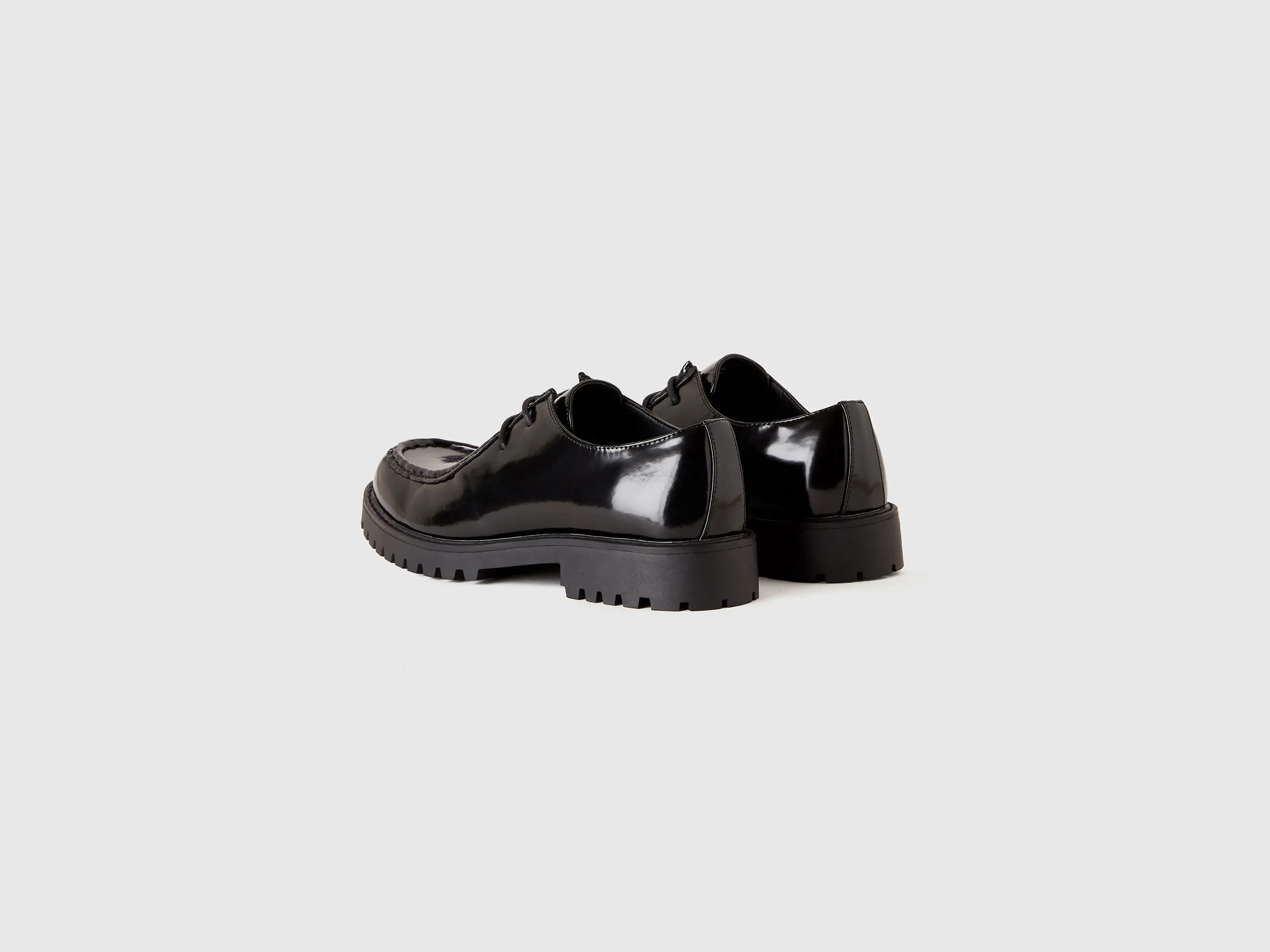 Synthetic patent leather moccasins - Black | Benetton