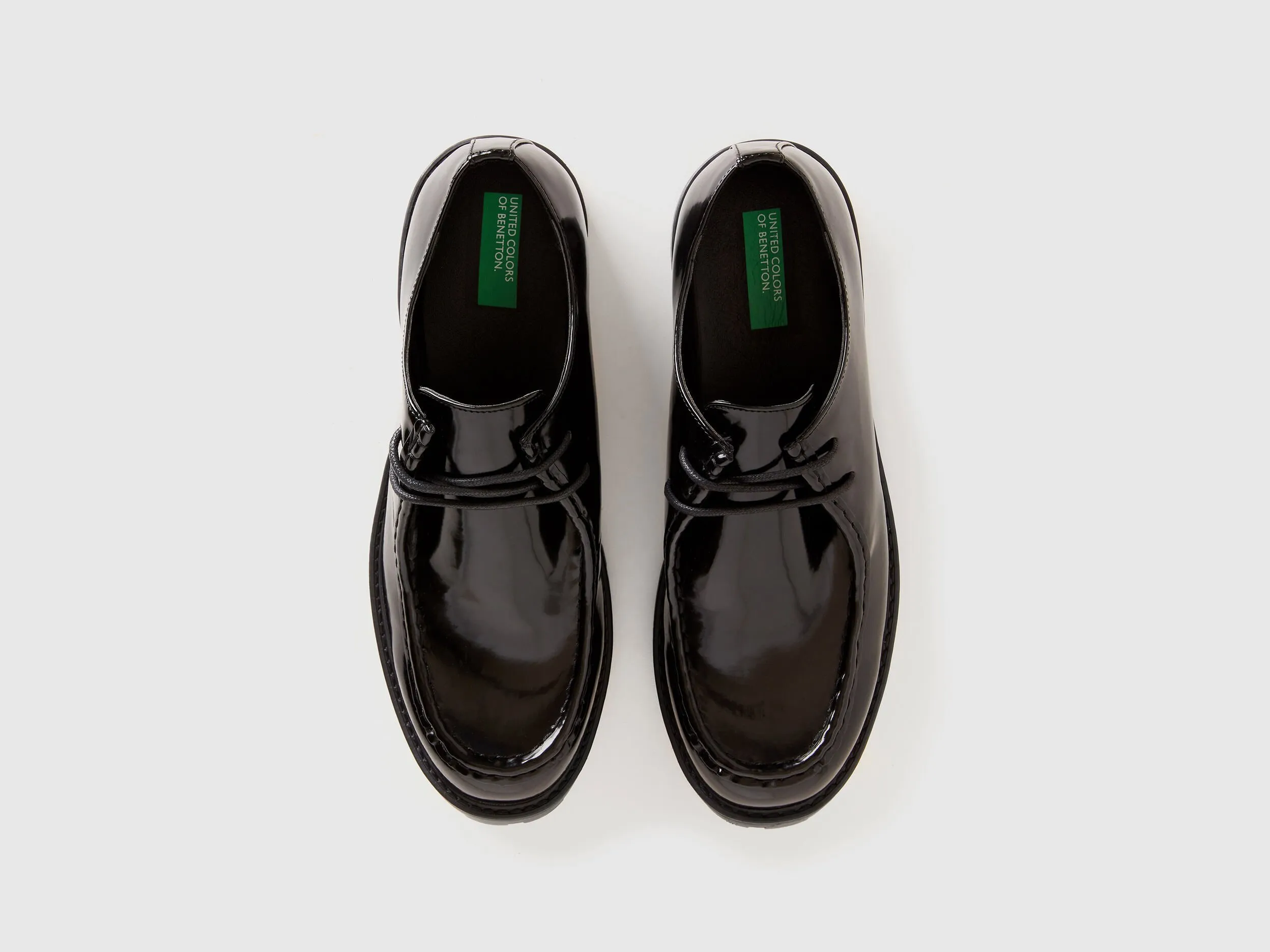 Synthetic patent leather moccasins - Black | Benetton