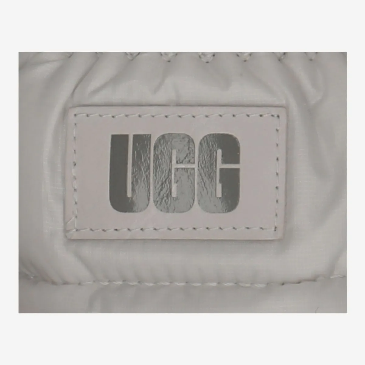 UGG
