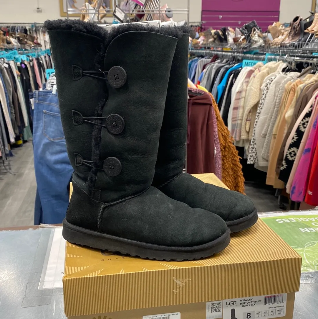 Uggs Boots Womens 8