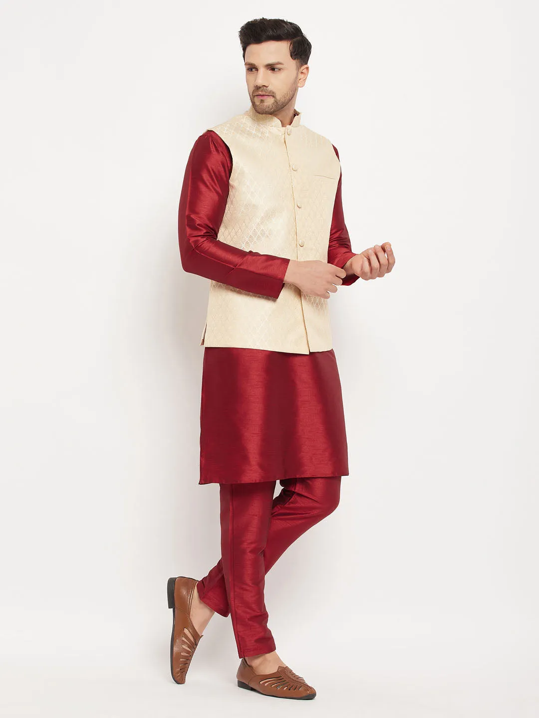 VM BY VASTRAMAY Men's Cream Silk Blend Jacket with Kurta Pant Set