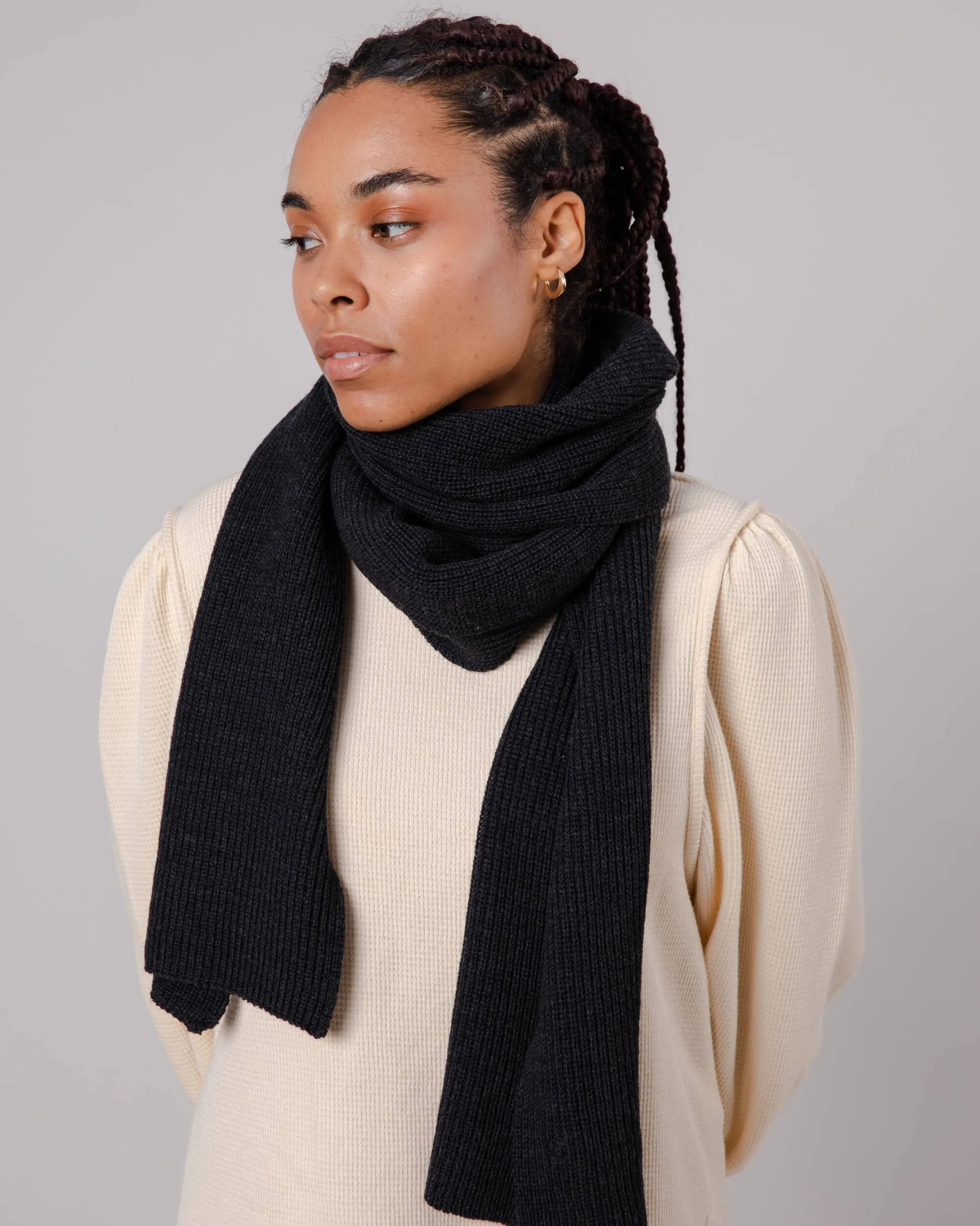 Waterfront Wool Scarf Black