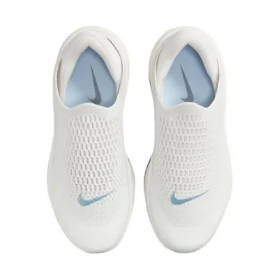 Women's Nike Reina EasyOn Cross Training Shoes