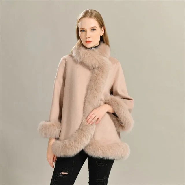 Women's wool coat with natural fur collar